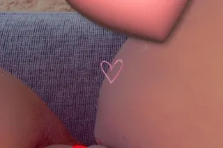 ~ INCALLS 😜INCALLS 🩷😛 A tight shaved wet gripping pussy 🔥🤏🏿 - Image 4