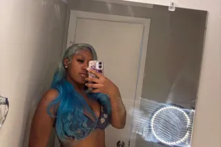 cum have the cinnamon experience 👅 creamy 🍦 throat goat 💫💋 - Image 4